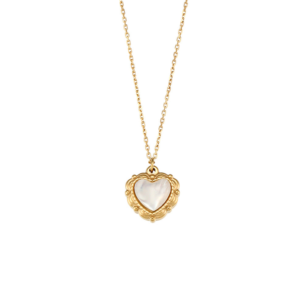 Mother-of-Pearl Heart Pendant in 18K Gold